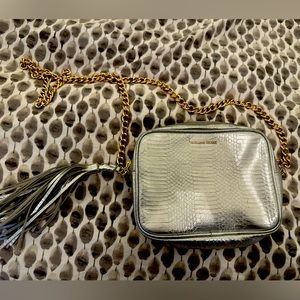 VS Silver Crossbody with gold chain